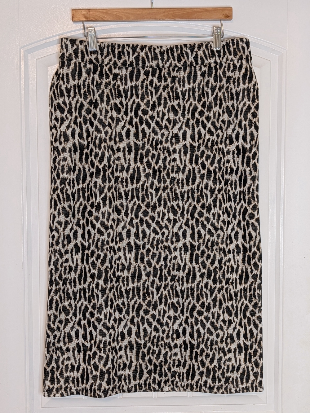 LOFT Animal Print Leopard Patterned Midi Skirt